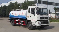 東風145型灑水車