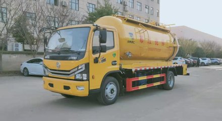 東風(fēng)多利卡清洗吸污車(chē)